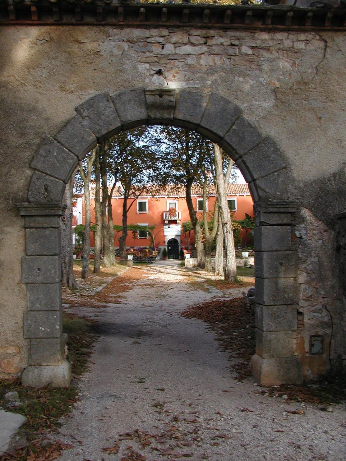 Apartments Lazzarini Battiala Nedescina Luaran gambar